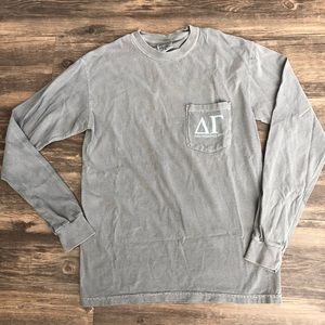 Grey comfort colors Delta Gamma T-Shirt